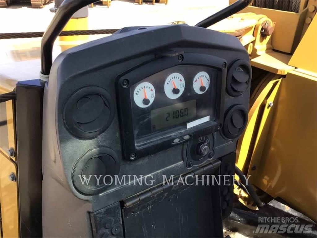 CAT PL61 Buldozere pentru montat tevi
