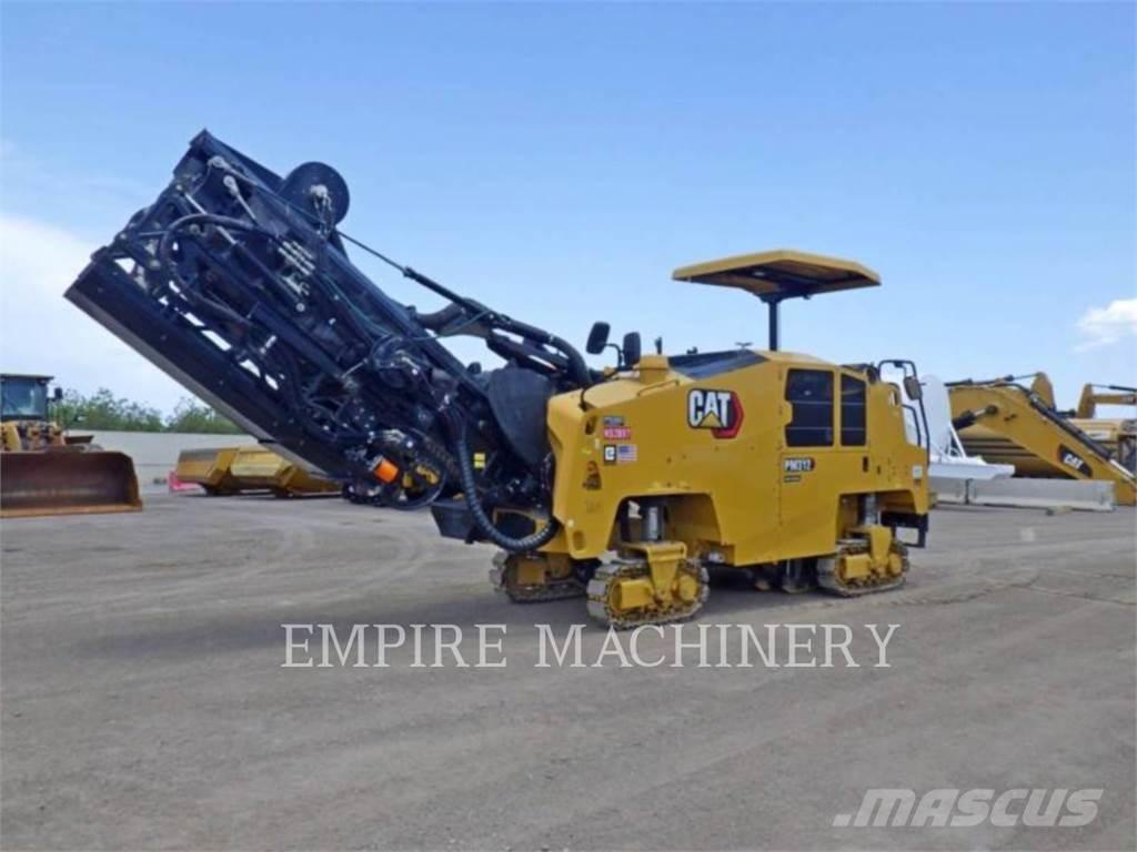 CAT PM312-02 Pavatoare asfalt