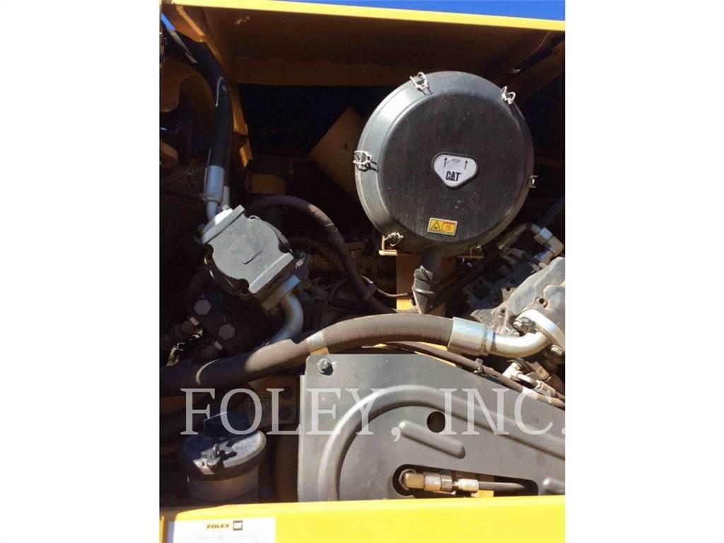 CAT PM31202 Utilaje asfalt cu freze reci