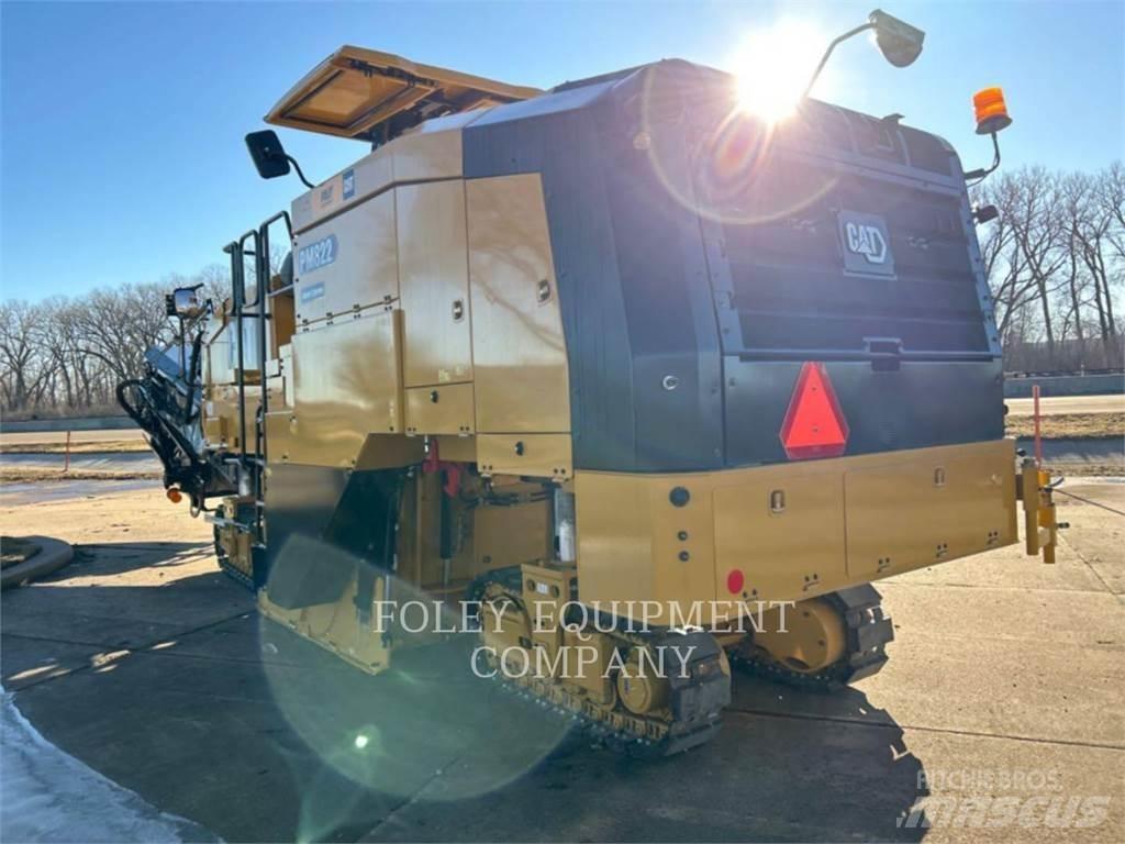 CAT PM822 Pavatoare asfalt