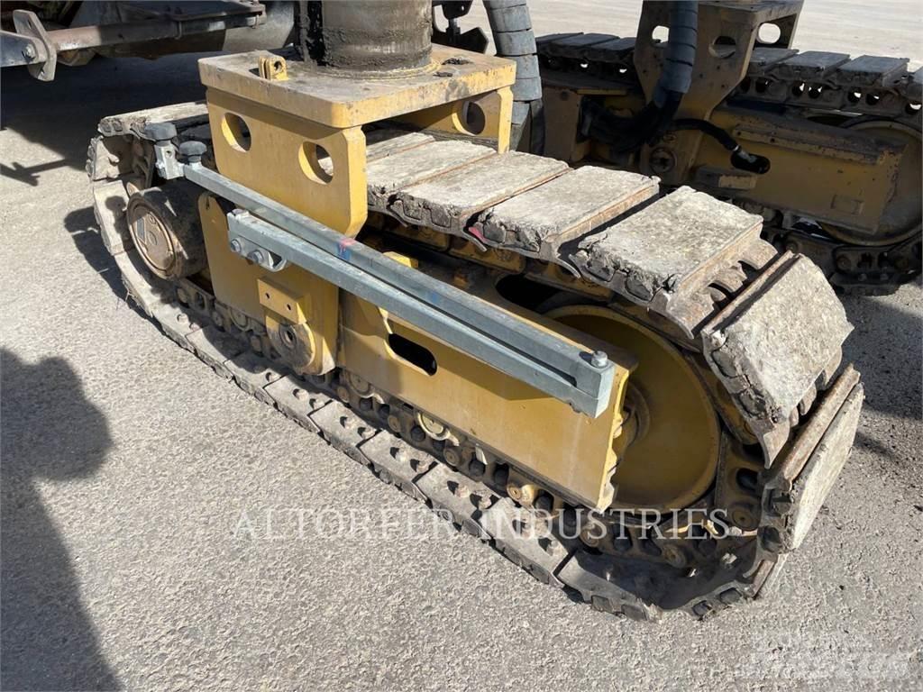CAT PM825 Utilaje asfalt cu freze reci