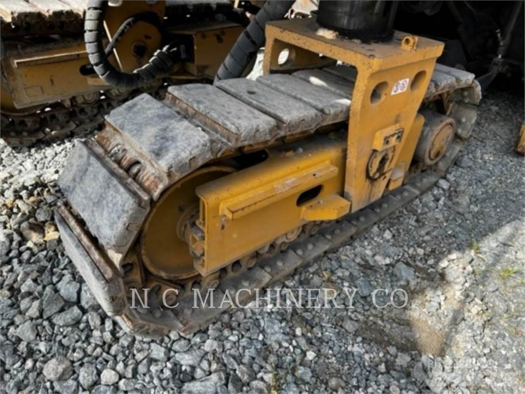 CAT PM825 Pavatoare asfalt
