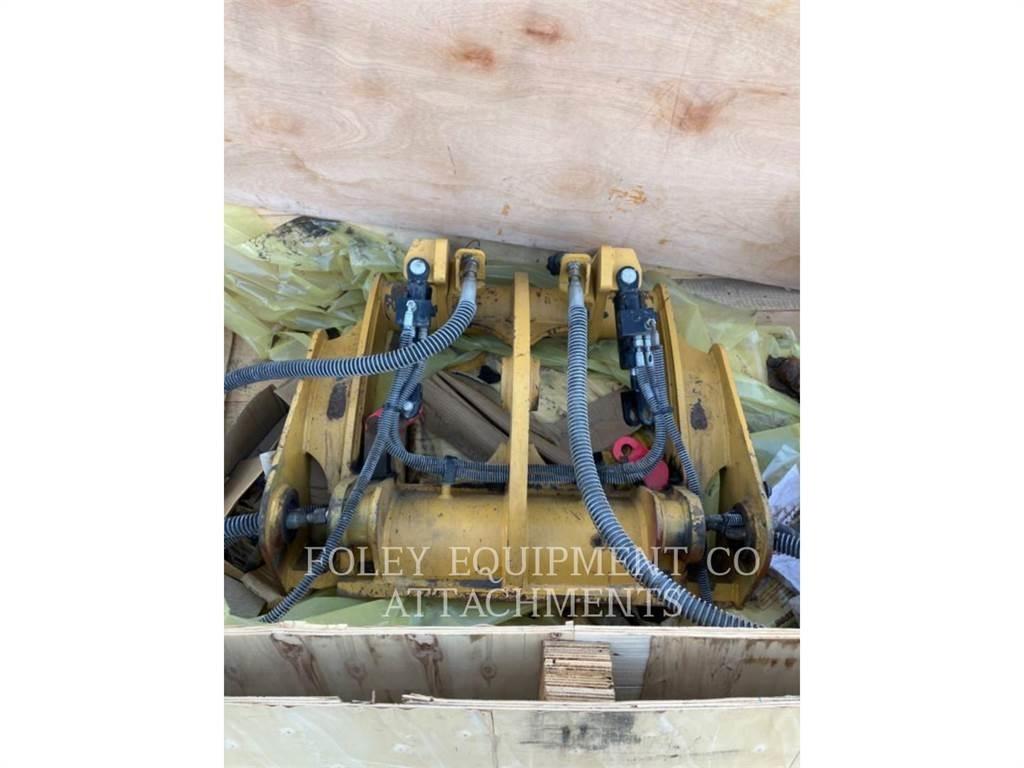 CAT QC920F Incarcator pe pneuri