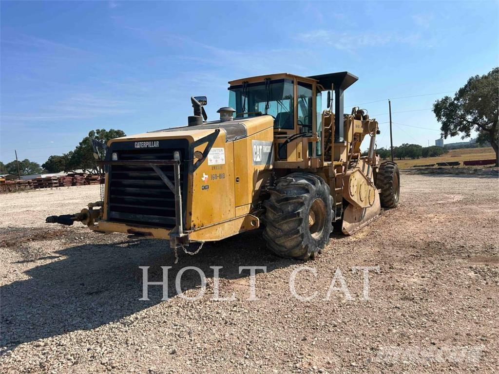 CAT RM300 Reciclatori asfalt