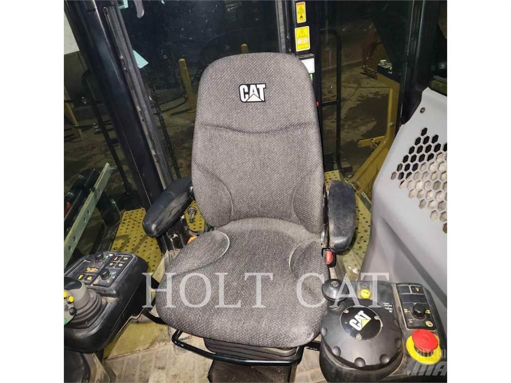 CAT RM400 Reciclatori asfalt