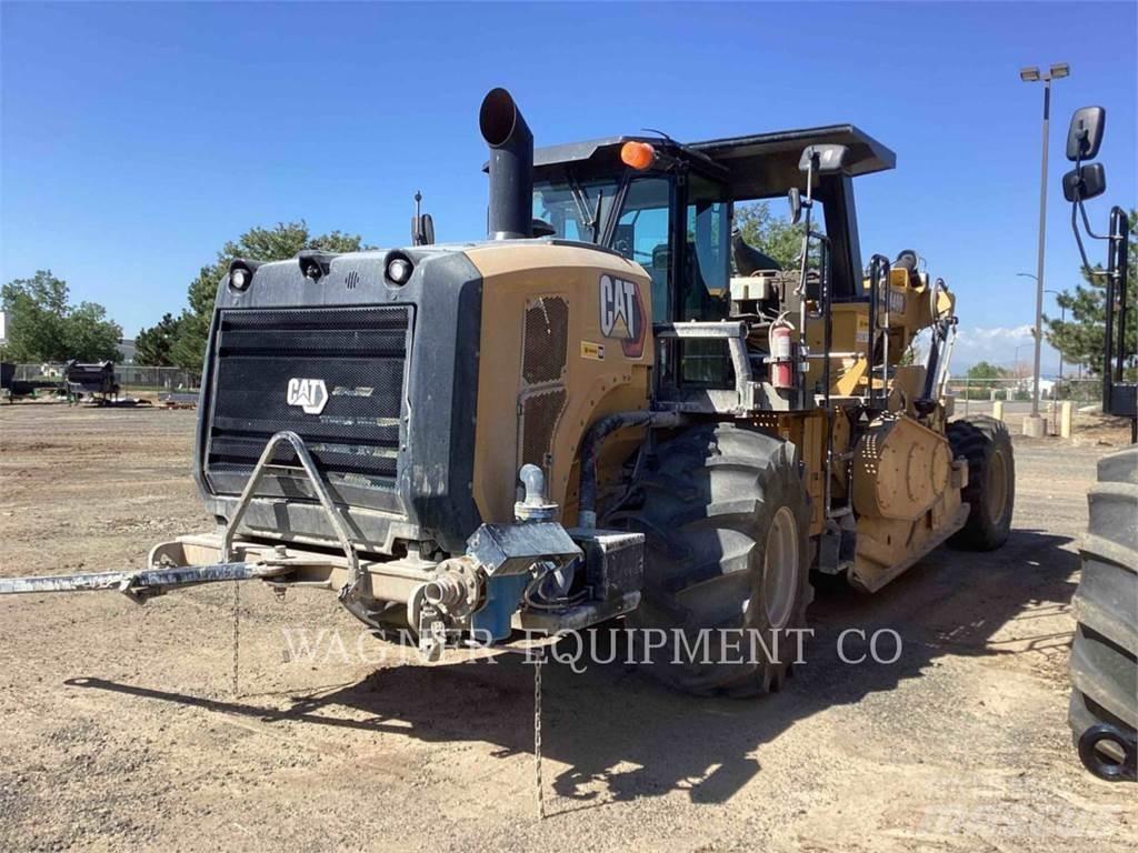 CAT RM400 Reciclatori asfalt