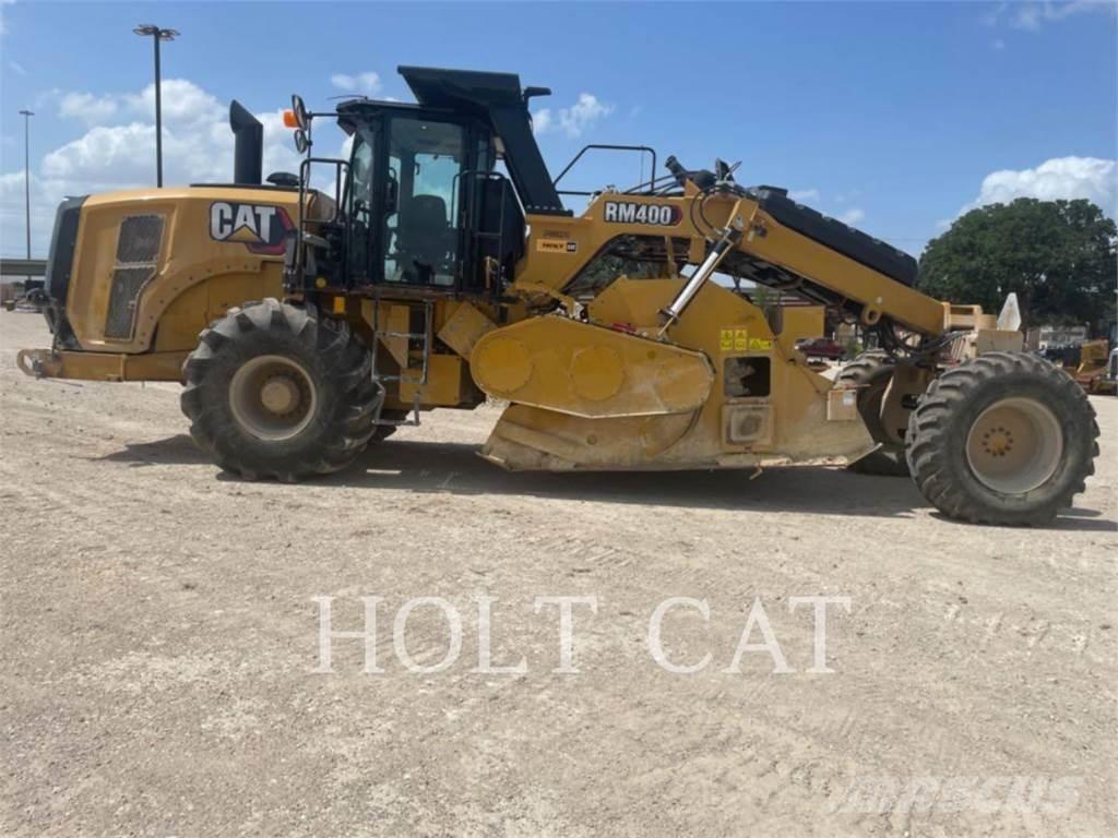 CAT RM400 CAB Incarcator pe pneuri
