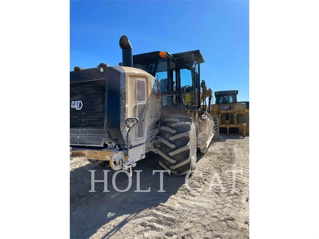 CAT RM400 CAB Reciclatori asfalt
