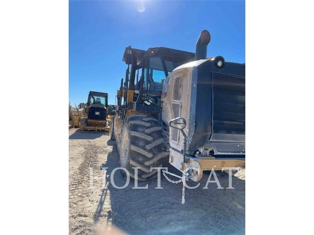 CAT RM400 CAB Reciclatori asfalt