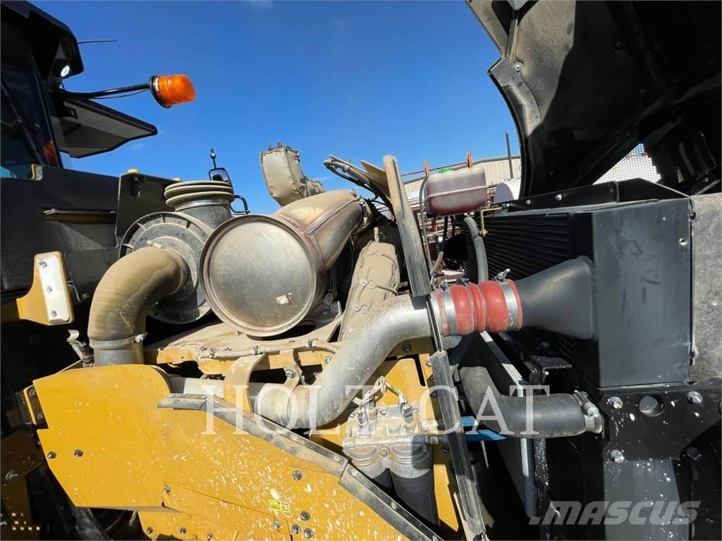CAT RM400 CAB Reciclatori asfalt
