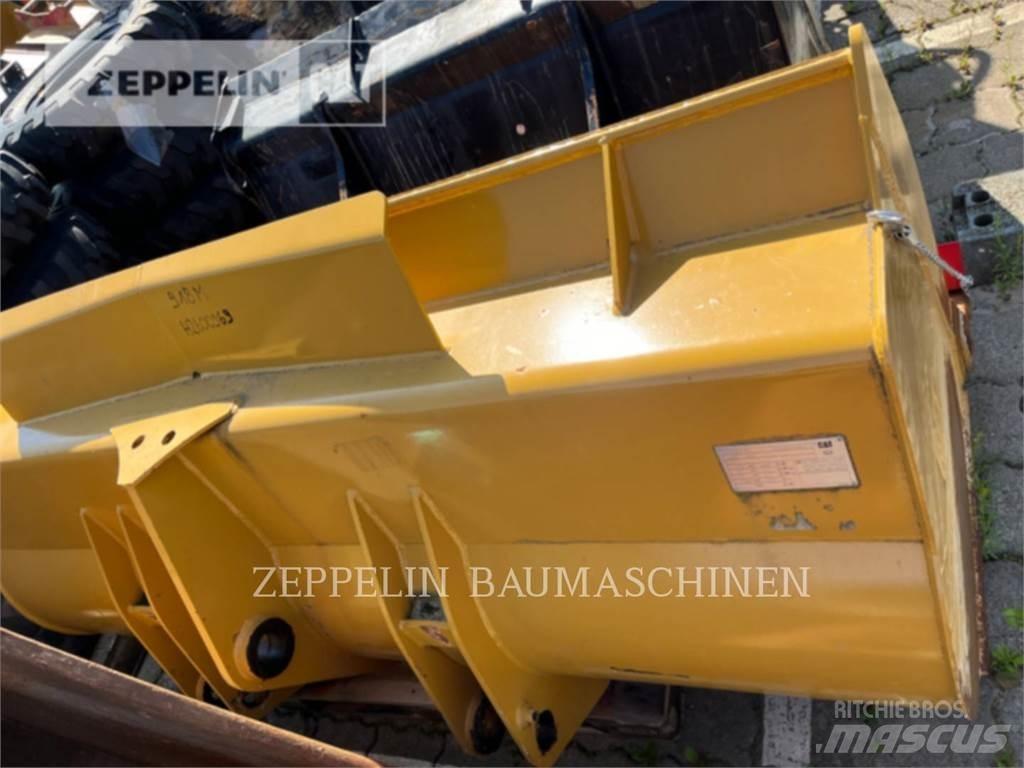 CAT SCHAUFEL CAT 918M Pistoane