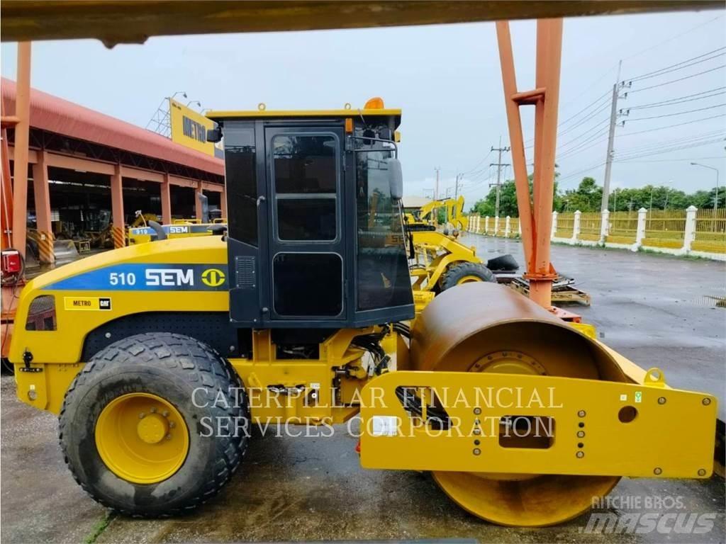 CAT SEM510 Compactoare monocilindrice