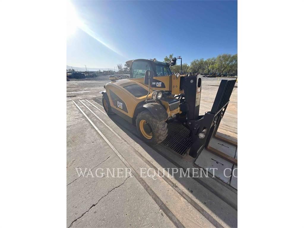 CAT TH255C Stivuitoare telescopice