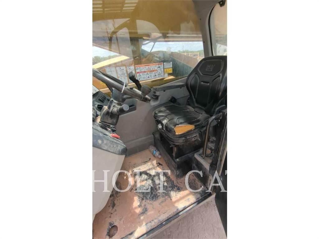 CAT TL1055 Stivuitoare telescopice