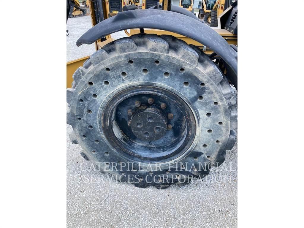 CAT TL1055C Stivuitoare telescopice