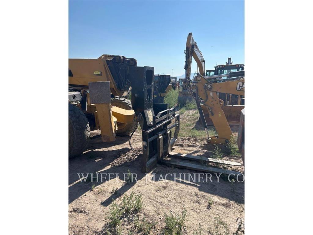 CAT TL1055C CB Stivuitoare telescopice