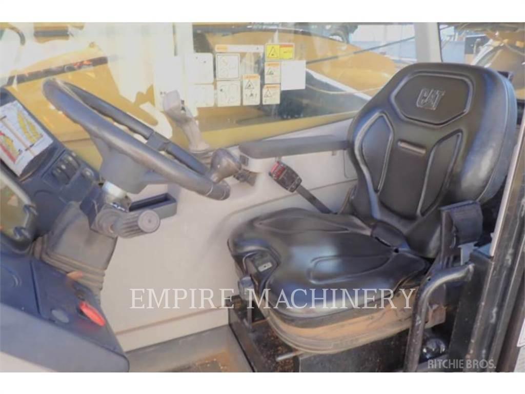 CAT TL1055D Stivuitoare telescopice