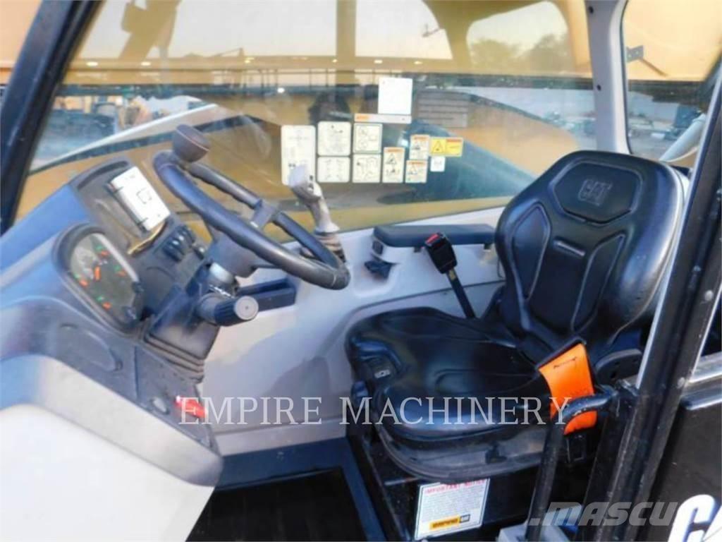 CAT TL1055D Stivuitoare telescopice