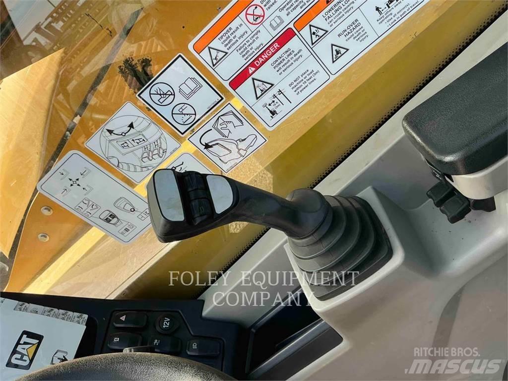 CAT TL1255-05C Stivuitoare telescopice