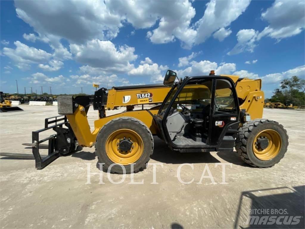 CAT TL642 Stivuitoare telescopice