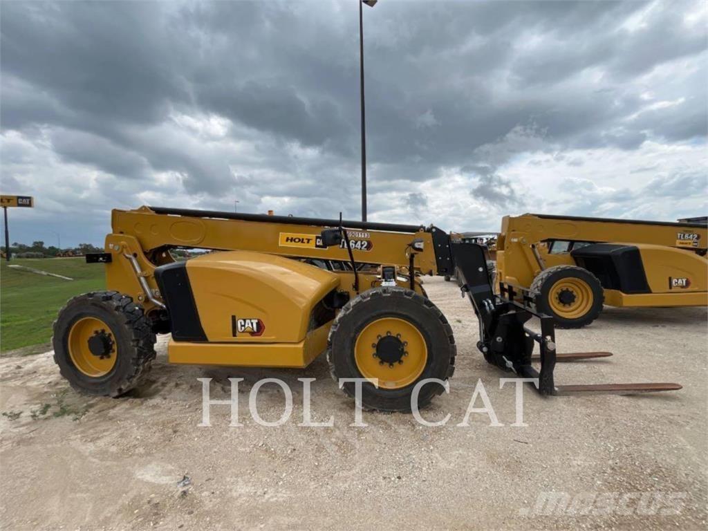 CAT TL642 Stivuitoare telescopice