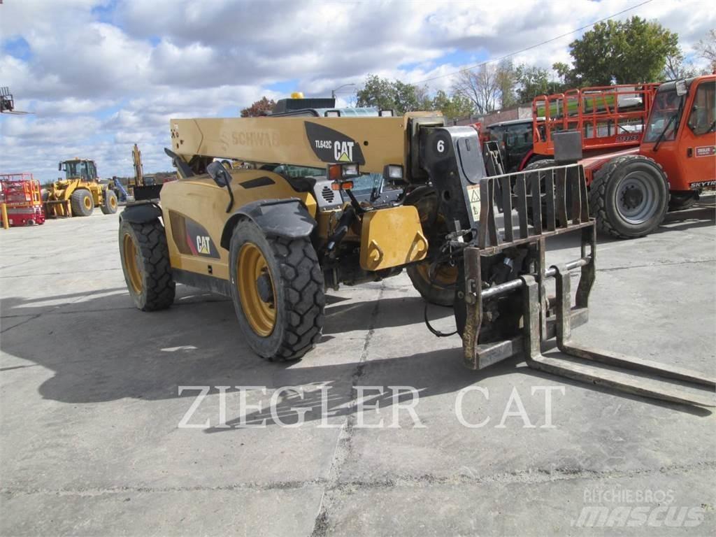 CAT TL642C Stivuitoare telescopice