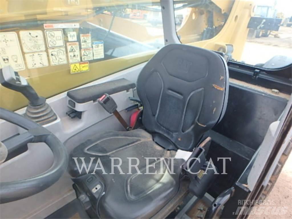 CAT TL642D Stivuitoare telescopice