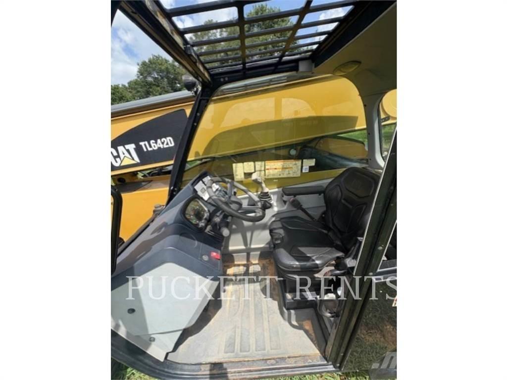 CAT TL642D Stivuitoare telescopice