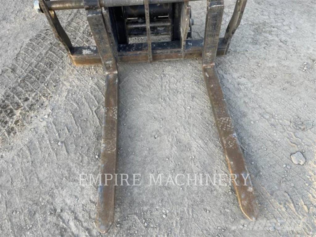 CAT TL642D Stivuitoare telescopice