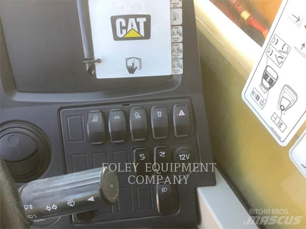 CAT TL642DC Stivuitoare telescopice