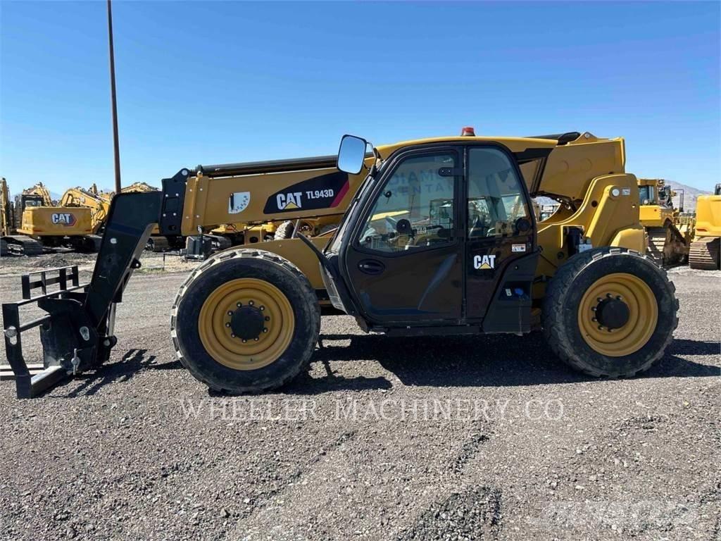 CAT TL943D CB Stivuitoare telescopice