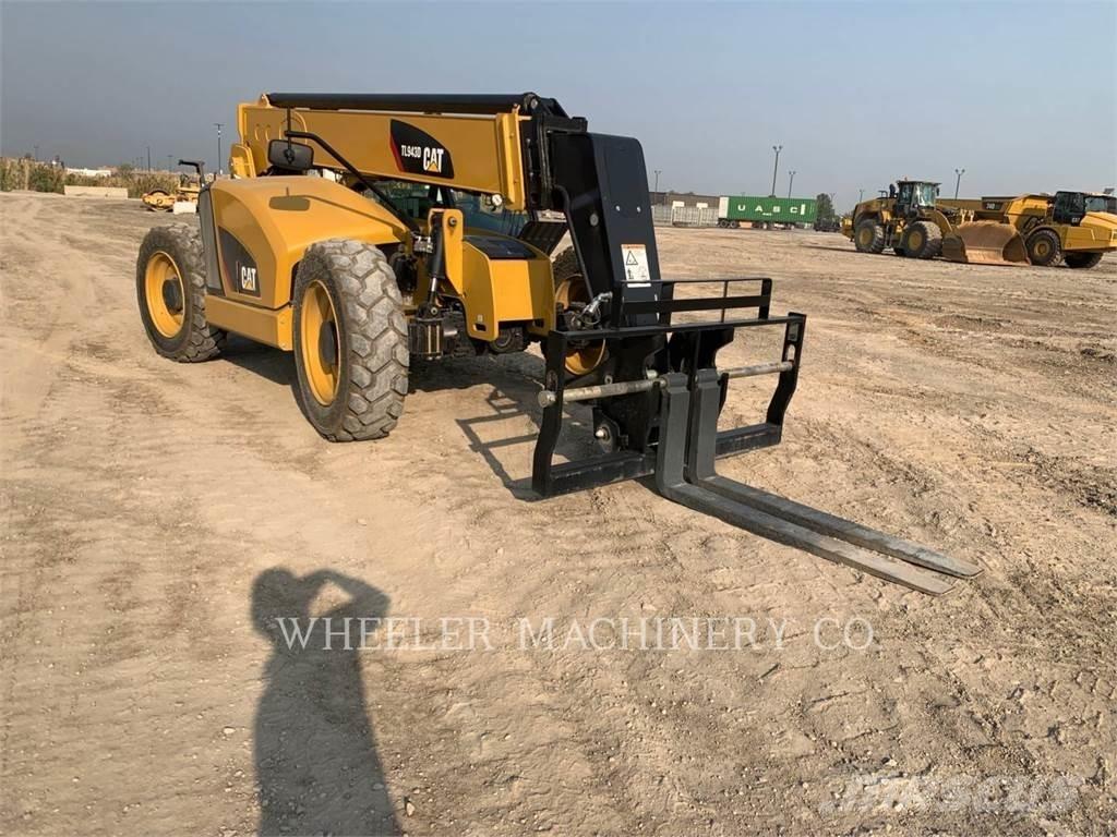 CAT TL943D CB Stivuitoare telescopice