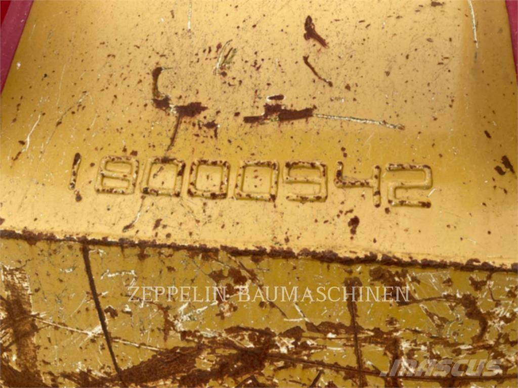 CAT UTL1200 Pistoane