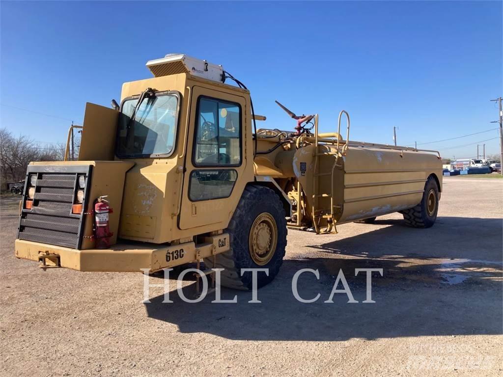CAT W00 613C Elevatoare