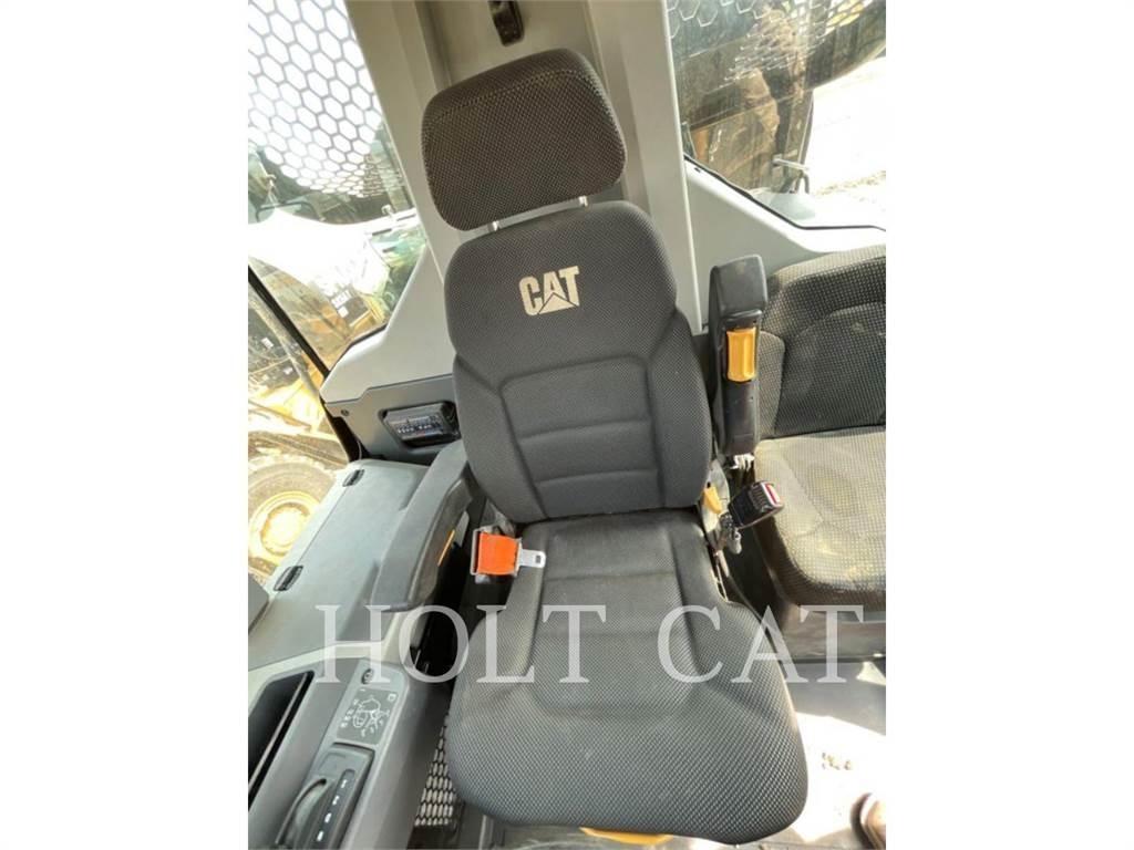 CAT W00 730 Cisterne