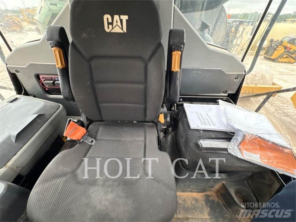CAT W00 740GC Cisterne