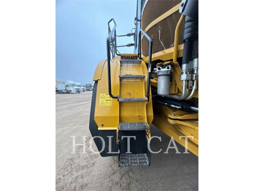 CAT W00 740GC Cisterne