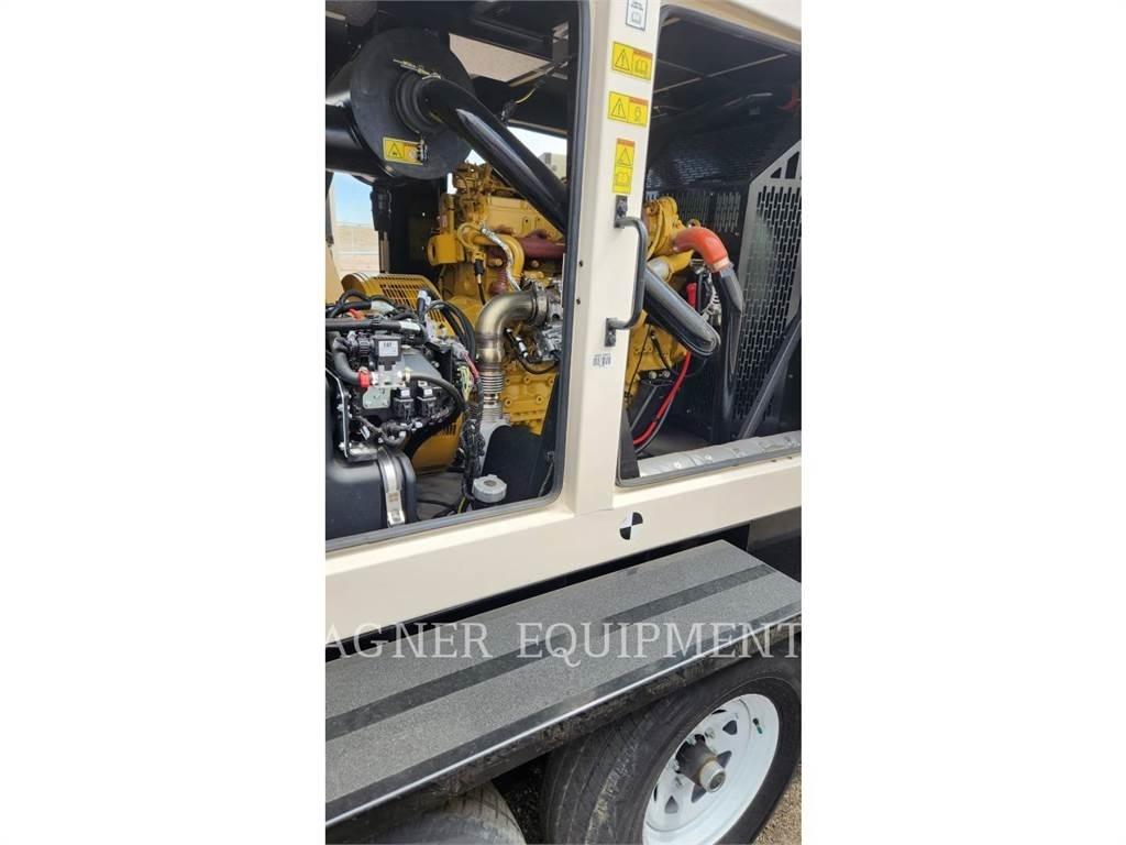 CAT XQ 230 Alte generatoare