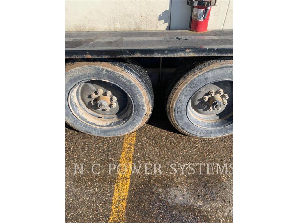 CAT XQ 300 Alte generatoare