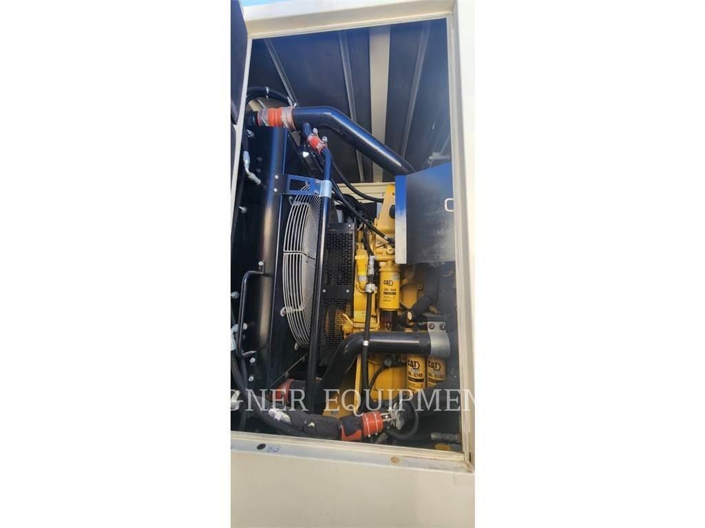 CAT XQ 350 Alte generatoare