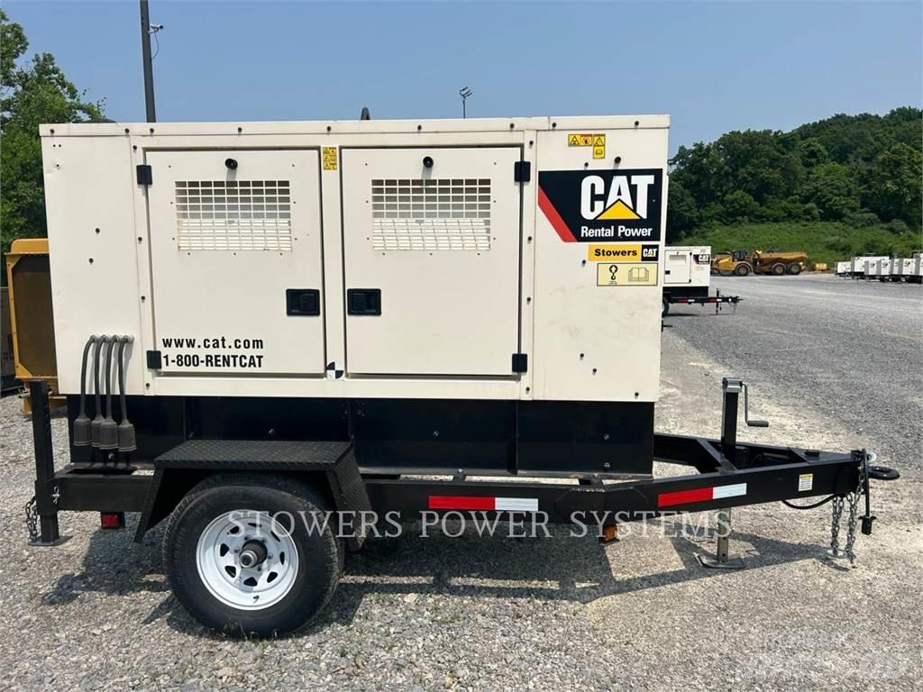 CAT XQ-60 48KW Alte generatoare