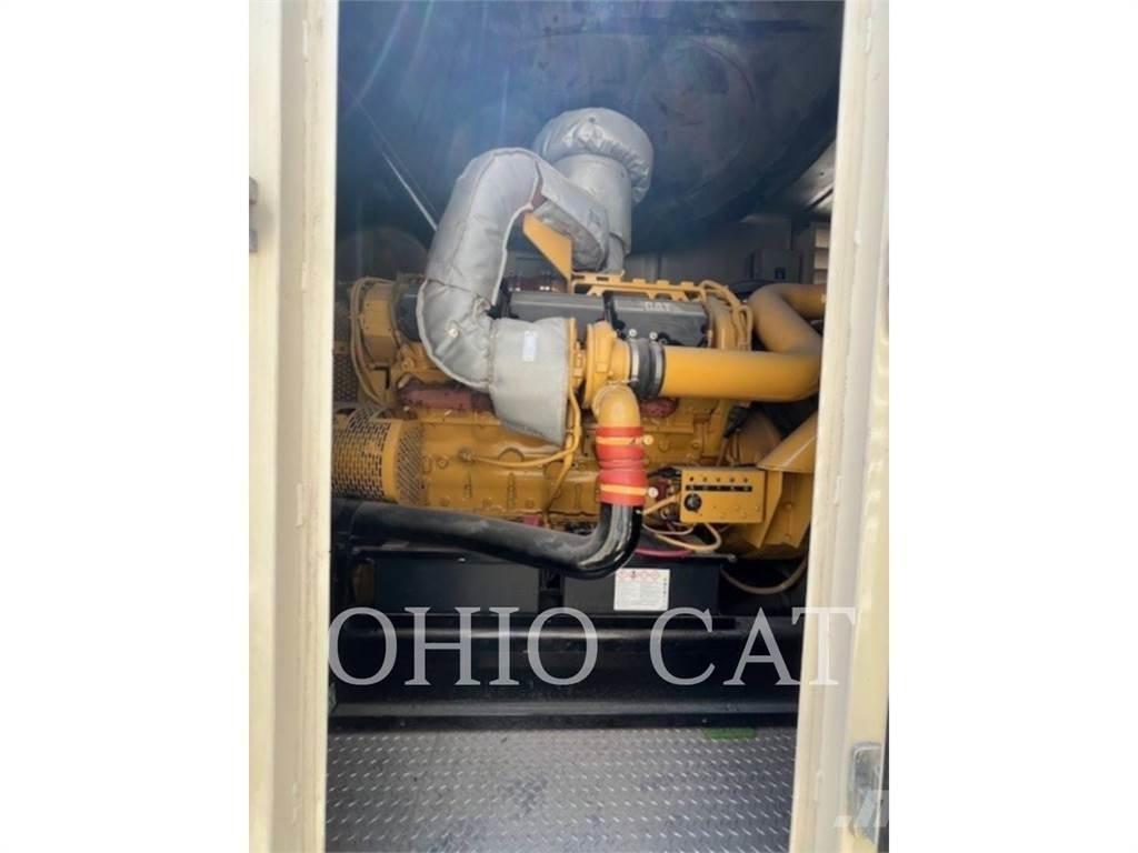 CAT XQ 800 Alte generatoare
