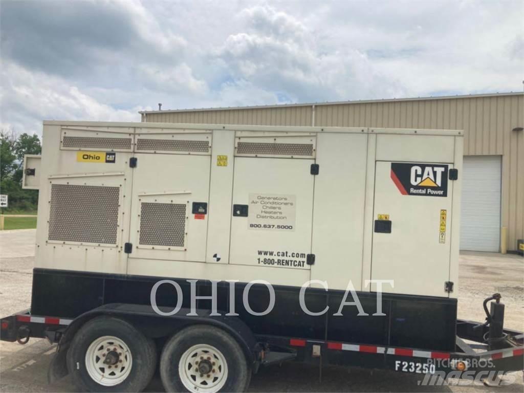 CAT XQ200 Alte generatoare