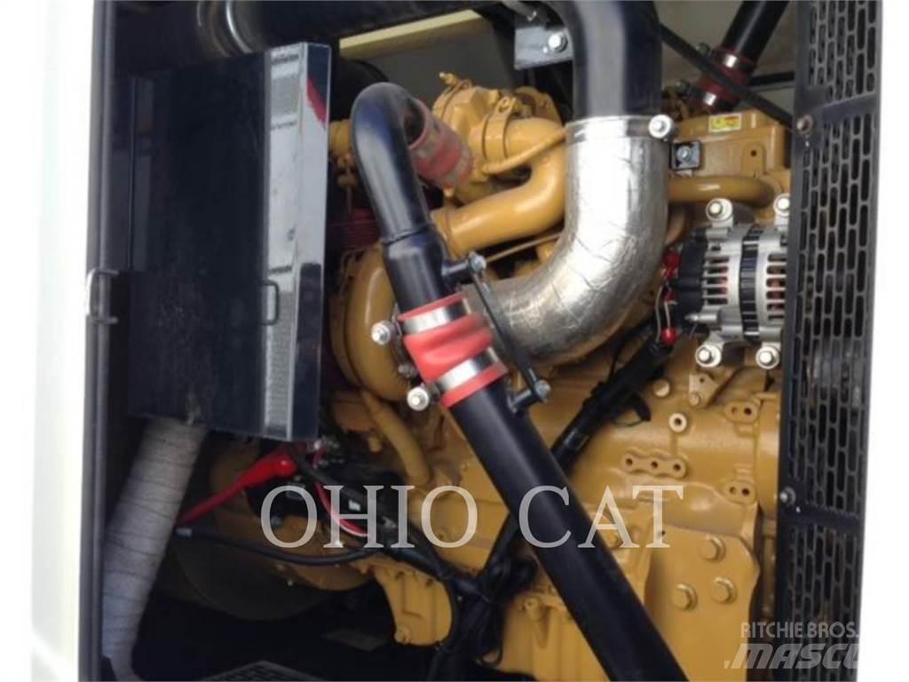 CAT XQ200 Alte generatoare