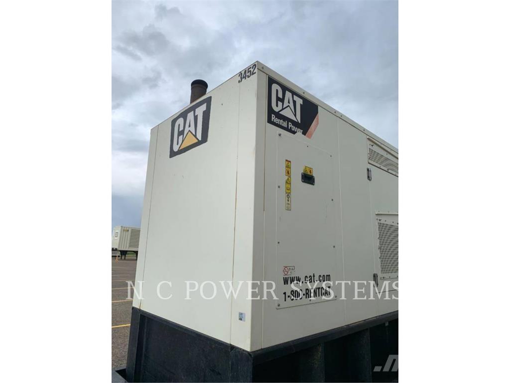 CAT XQ200N Alte generatoare
