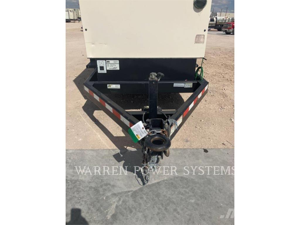 CAT XQ230 T4F Alte generatoare