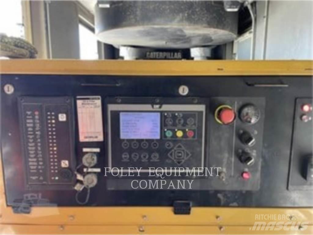 CAT XQ800 Alte generatoare