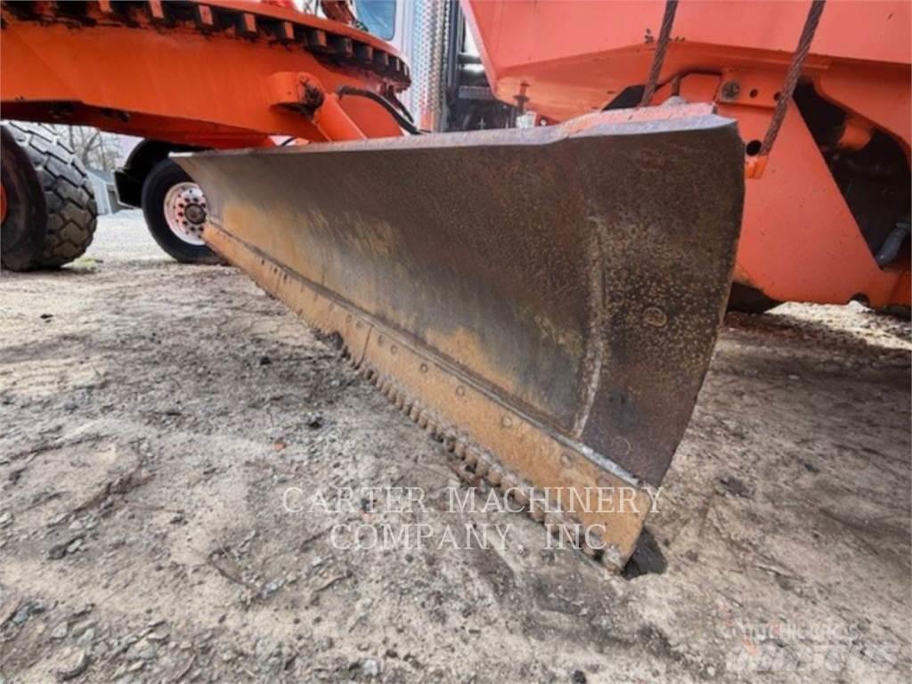 Champion 740A Gredere