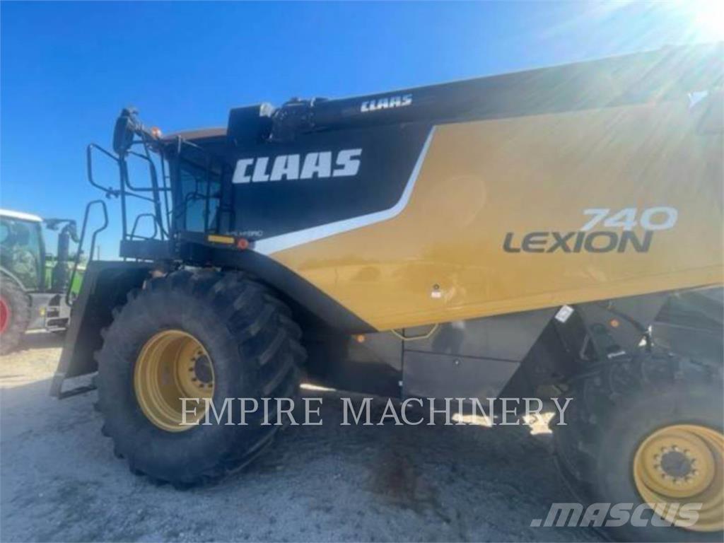 Claas LEXION 740 Alte echipamente pentru nutret
