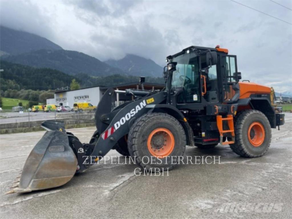 Doosan DL250-7 Incarcator pe pneuri